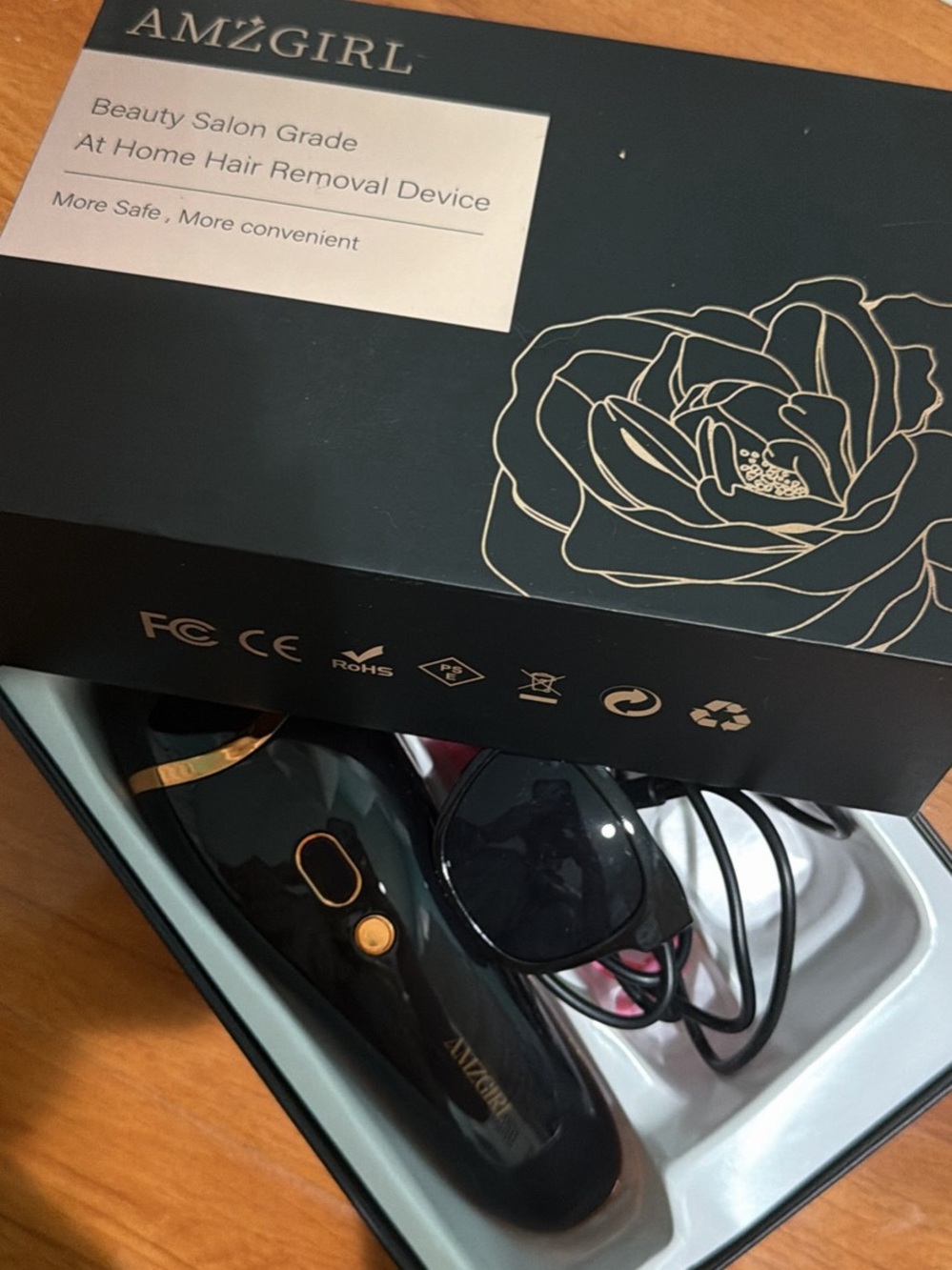 AMZGIRL At-Home Hair Removal Device - Black & Gold